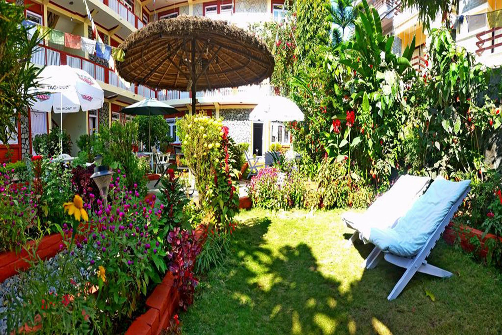 Hotel Angel Покхара Экстерьер фото